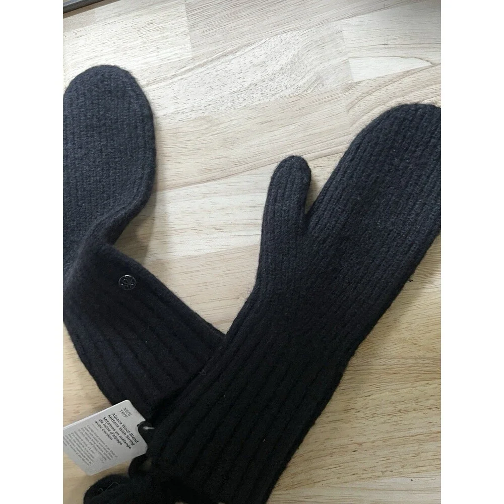 new Lululemon Alpaca Wool-Blend women's Mittens Black size small xs winter